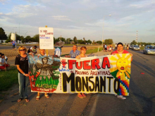 "Monsanto raus" fordert der Ort Malvinas Argentinas (Foto: Madres de Ituzaingó)
